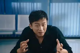 美人鱼：舞王邓超入选男主，周星驰怒撕林允剧本，文章却成表情包图片