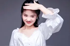 变形计主角今昔对比：最幸运的农村女孩，如今被城市妈妈宠成公主图片