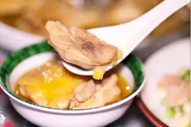 老字号亲授的鸡肉神仙做法！简单一蒸，越吃越心醉图片