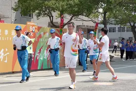 燃烧青春火焰 中国电信邀您共赴大运之约图片