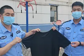 障眼法？反穿衣服行窃，被民警一秒识破图片