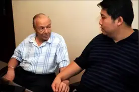 因一个承诺，河南小伙把相差47岁瑞士老人接回中国，给他养老送终图片