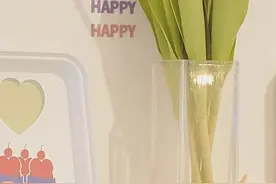 情不知所起，一往情深。|倾心的短句子图片