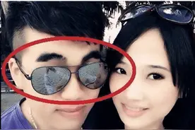 妹子，下次自拍记得别让男朋友戴墨镜，你的小秘密都被发现了图片