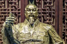 趣历史：汉武帝陈阿娇和卫青平阳公主都是相差10多岁的姐弟恋图片