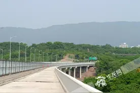 龙凤溪互通立交拼宽项目预计9月底完工 将连通渝武高速与一纵线图片