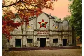 《菩萨蛮大柏地》的意境图片