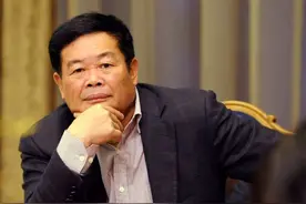 曹德旺迎来新帮手，朱崇实驰援做校长，14年厦大生涯几多争议图片