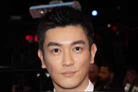 眼睛越大越难看的男明星，曾舜晞比例不自然，杜江被老婆亲自吐槽图片