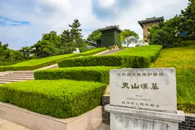扬州的这个冷门博物馆真是深藏不露，“黄肠题凑”大开眼界，震撼图片