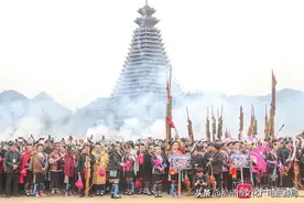 阔别三年！融水洞头“抢花炮”激情上演，现场人山人海好热闹！图片