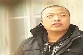 吉林男子一觉醒来能武能文，写一种奇怪字体，说脑中有人教他图片