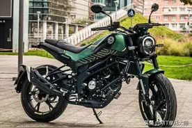 贝纳利幼狮新车亮相：排量125cc，水冷电喷，颜值出众不怕没市场图片