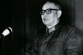 1955年，授予的十位开国大将，到地方主持过工作的都有谁？图片