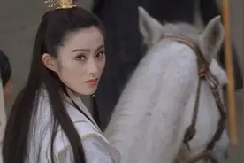 李连杰电影中的，15个传奇女主角，中山忍，林青霞，都是经典图片