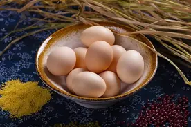 激素鸡蛋危害大，不仅有毒还致癌？提醒：6种鸡蛋尽量少吃或不吃图片