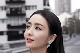 微博之夜太热闹，佟丽娅率先出图，杨幂逆应援，张雨绮礼服超豪华图片