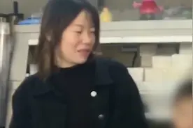 丢下两女儿私奔，做小三，给同学生儿子，想让儿子上前夫家户口？图片