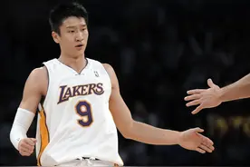 在2021年选择退役的十大NBA球员图片