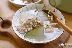 家有“夜哭郎”的救星，用这小虫子煲汤煮水，赶走夜啼，宁心神图片