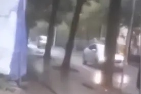 车停路边消失了？男子报警追查，城管：已经被切割报废卖了2000元图片