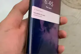 为什么现在的手机都是曲面屏，懂行人告诉你优缺点，按情况做选择图片