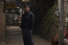人到中年才懂得，父母是“一场轮回”图片