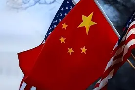 击破美国封锁，中国7纳米芯片量产，不到24小时，荷放松对华限令图片