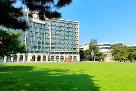 毛主席的曾孙毛东东以高考650分被这所大学录取！图片