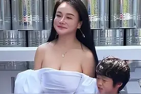 外表性感内心保守！冉莹颖独自撑起一个家，为丈夫深夜拜访任泉图片
