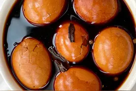 我做茶叶蛋已经得心应手了，做了十几年的配方，比早餐店还好吃图片