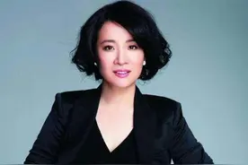 西安媳妇陈小艺：因戏结缘嫁给导演，多次绯闻后她的婚姻怎样了？图片