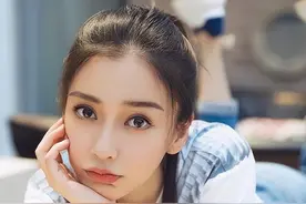 baby新男友照片曝光，其身份远超黄晓明，手握重磅资源颜值颇高图片