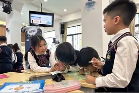 学堂有名堂｜30分钟午睡时间，教室里睡不着睡不好怎么办？黄浦区这所小学展开了研究图片