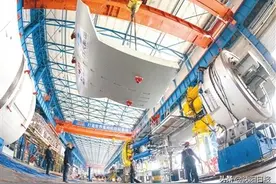 沈阳：大国重器挺起“工业脊梁”图片