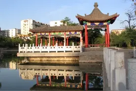 山西师范大学——团结、创造、求实、奋进图片