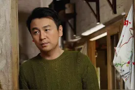 《人世间》周秉昆创业成大老板，德宝心生嫉妒，写举报信酿成大祸图片
