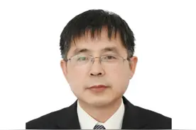 魏德东写的《周易预测》：月建与墓库详解图片