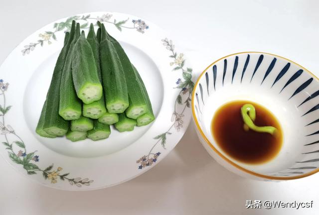 花胶瑶柱煲鸡汤的功效与作用 2026年花胶瑶柱煲鸡汤的功效与作用是什么