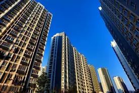 为什么买了“一梯两户”的朋友，都说受不了了？天天想着搬家？图片