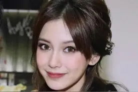 穿山寨礼服，直播间被骂“滚”，没了黄晓明的杨颖沦落到此境地图片