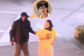 曝何润东深夜拉异性去夜店，当街拉扯被拒绝，本人已婚被指拎不清图片