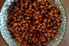 试试酱黄豆吧，简单好吃，可作配菜图片