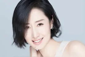 不管女人年龄多大，这3种“阿姨发型”尽量别留！显老还没气质图片