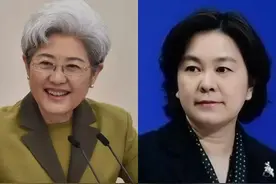 “前外交官”傅莹：71岁头发花白，穿衣简单，却被全网夸：太年轻图片