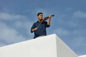 为什么有钱男人夏天都爱穿亚麻？图片