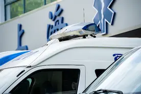 市卫健委：将继续合理配置更新救护车 引入社会资源加入应急人员储备图片