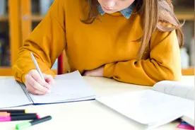 2022年幼儿园教师教育教学工作总结图片