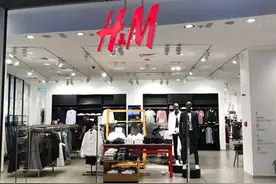 为什么年龄越大，越不爱穿快时尚品牌的衣服？主要原因有3点图片