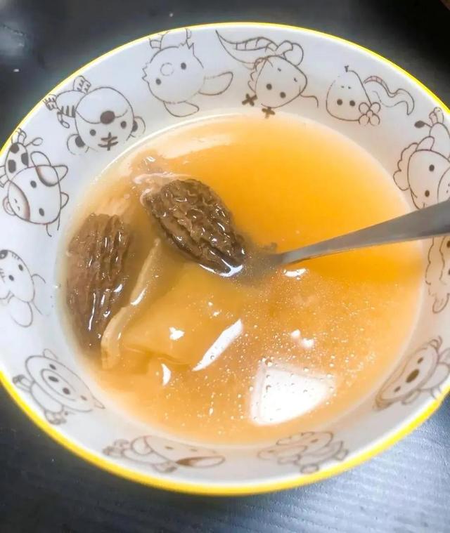 沙参玉竹炖花胶的功效与作用及食用方法 2026年沙参玉竹花胶炖瘦的功效